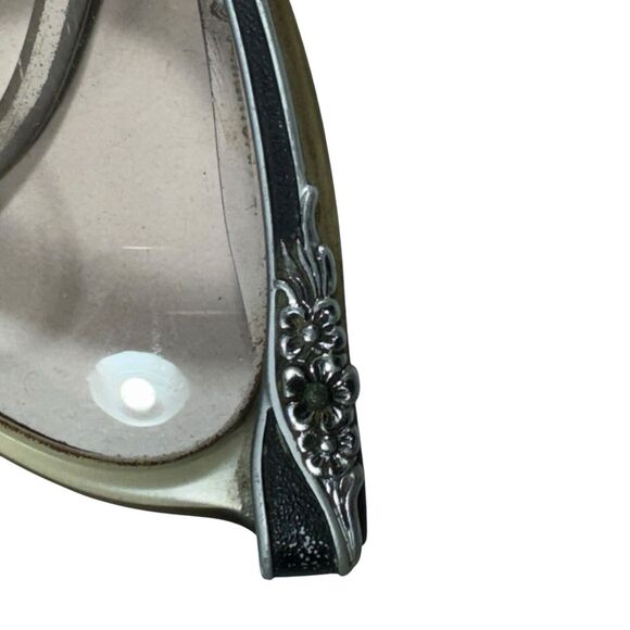 American Optical VTG 60’s Aluminum Frame Floral Cats Eye Glasses 5 1/4 - Picture 2 of 16